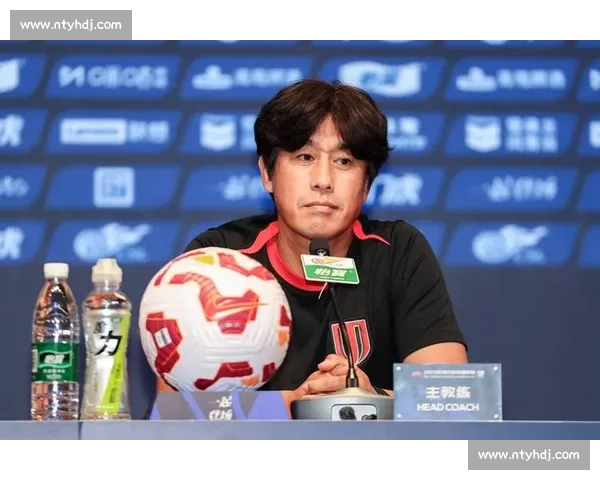 徐正源钦定韩鹏飞为防线核心；伤病潮加剧蓉城保级压力