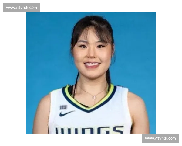 李月汝飞翼首秀闪耀！主帅盛赞内线核心，称其潜力未完全开发